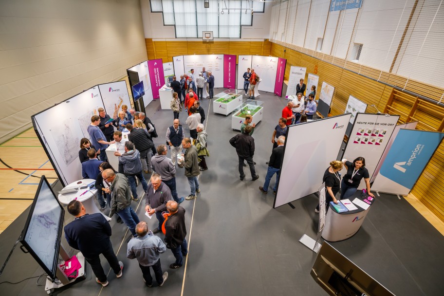 Bürgerinfomarkt in Brokdorf aus der Vogelperspektive