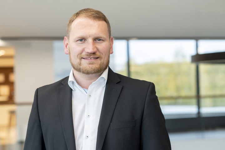 Portraitbild von Sönke Scholl