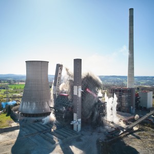 Sprengung des Kesselhauses.